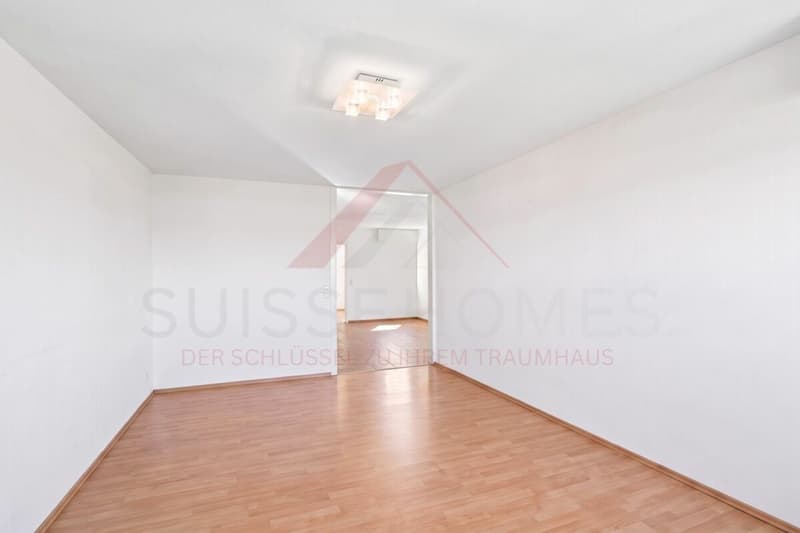 Wohnen mit Weitblick - 3.5-Zimmer-Wohnung mit Panoramasicht & sonnigem Balkon (2)