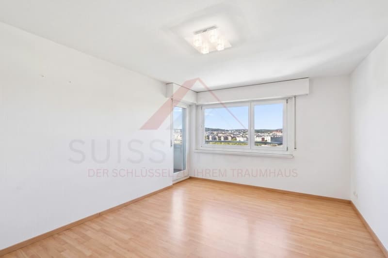 Wohnen mit Weitblick - 3.5-Zimmer-Wohnung mit Panoramasicht & sonnigem Balkon (3)