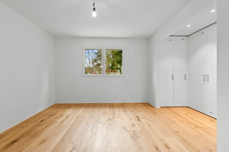 Neuwertiges 5.5-Zimmer-Einfamilienhaus in Bergdietikon (11)