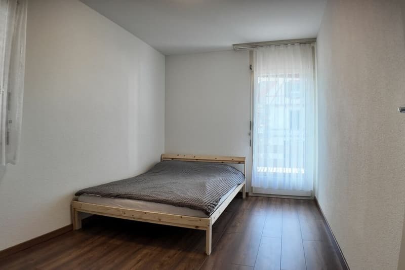 6.5-Zimmer Eck-Einfamilienhaus in Seenähe (19)