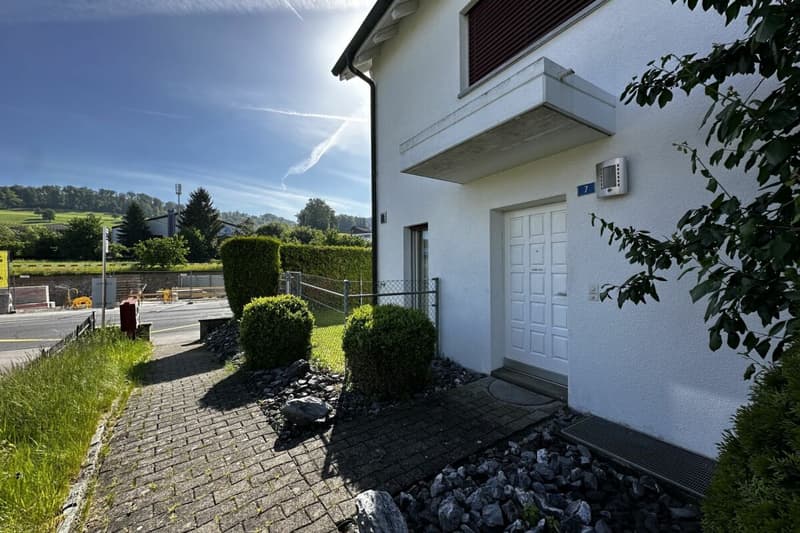 6.5-Zimmer Eck-Einfamilienhaus in Seenähe (11)