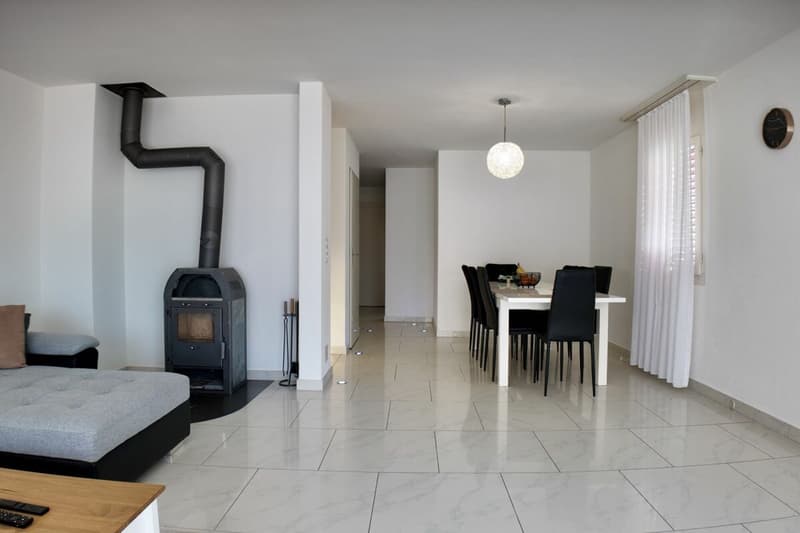6.5-Zimmer Eck-Einfamilienhaus in Seenähe (8)