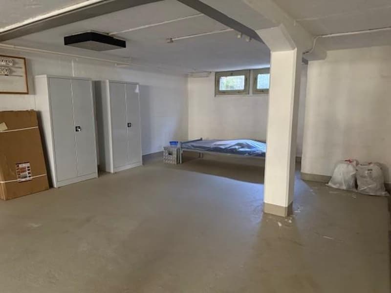 Workshop or storage space for rent (7)