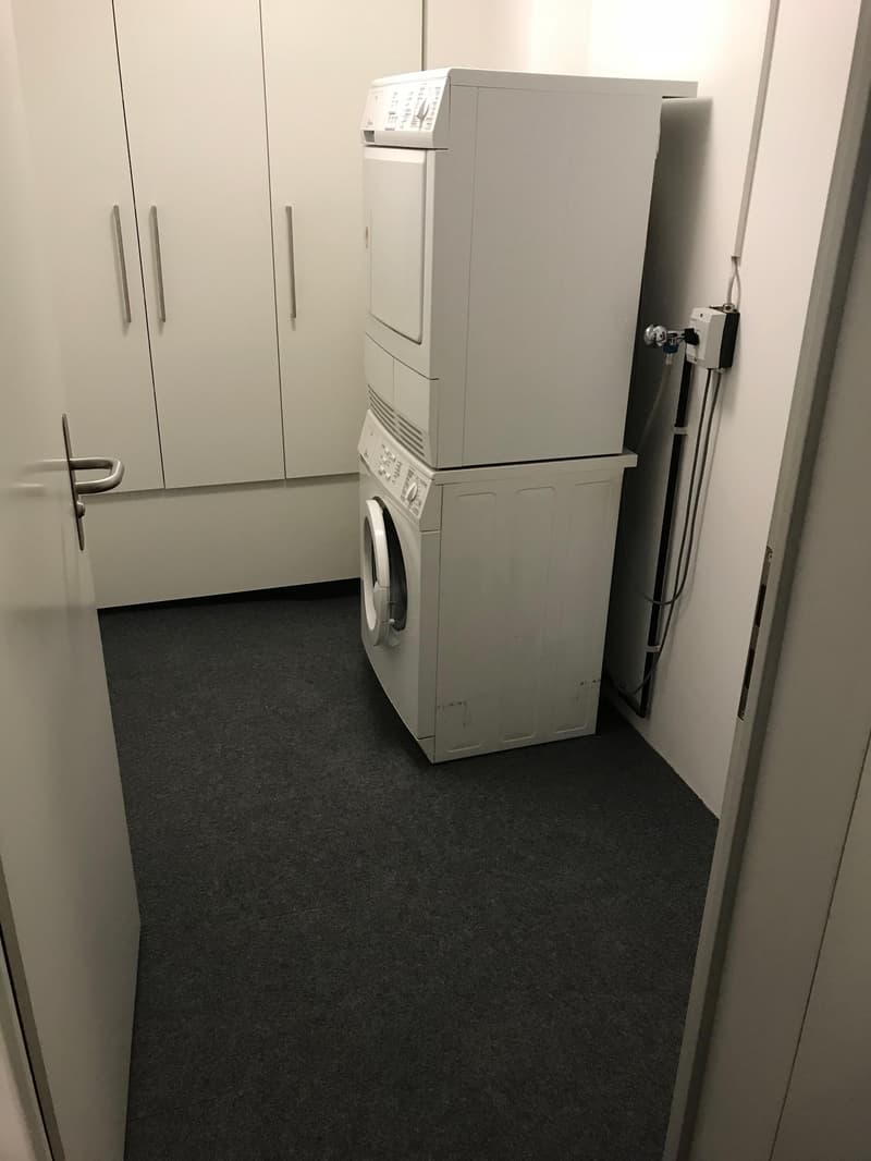 Charmante 2.5-Zimmerwohnung in der Altstadt (12)