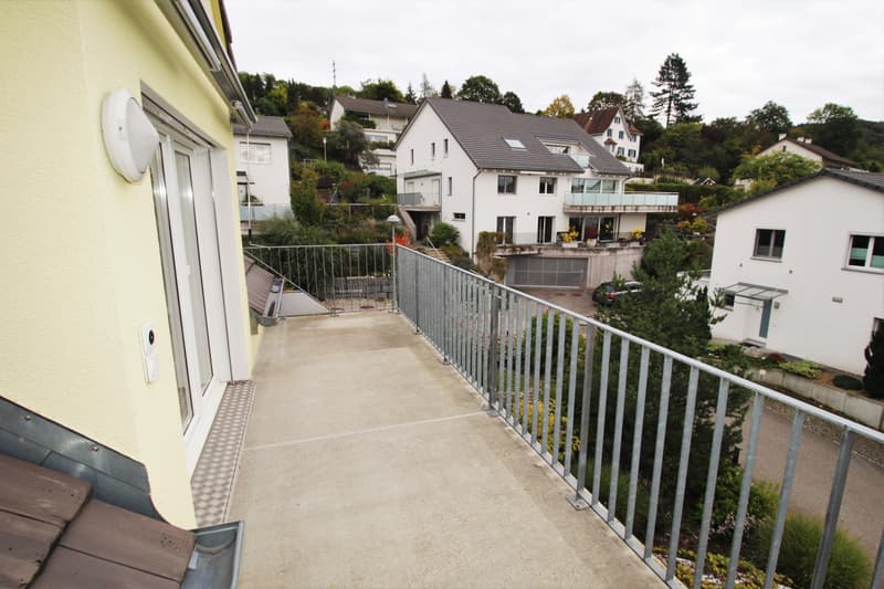 Helle 4.5 Maisonettewohnung mit Balkon in der Nähe des Rheins zu vermieten (9)