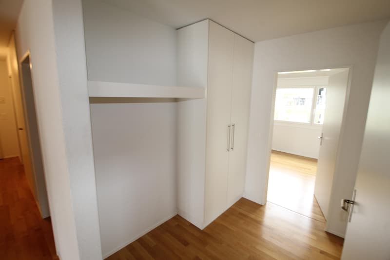 Helle 4.5 Maisonettewohnung mit Balkon in der Nähe des Rheins zu vermieten (6)