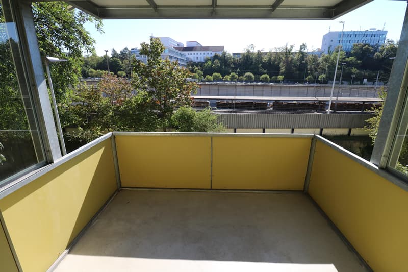 Schöne helle 4-Zimmerwohnung in Stadtnähe (9)