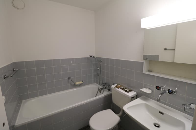 Helle 4-Zimmerwohnung mit Balkon und künftigem Sitzplatz (10)
