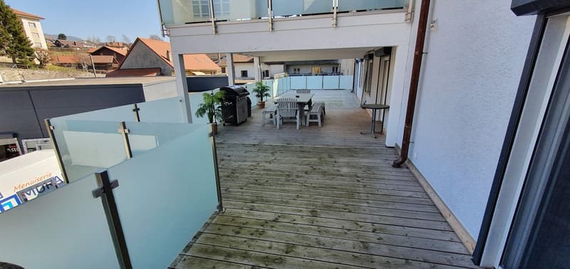 Spacieux appartement de 6,5 pièces avec terrasse à Bévilard (6)