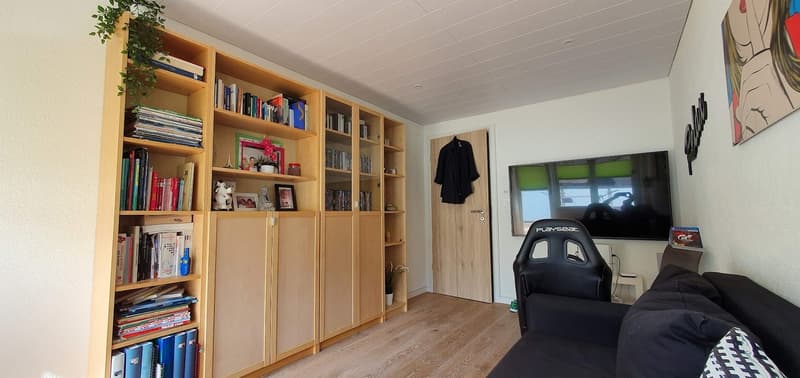 Spacieux appartement de 6,5 pièces avec terrasse à Bévilard (20)