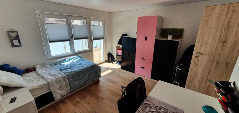 Spacieux appartement de 6,5 pièces avec terrasse à Bévilard (26)