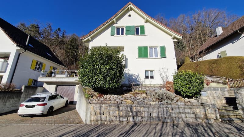 "BAISSE DE PRIX" Maison individuelle à Moutier avec véranda et grand garage (2)
