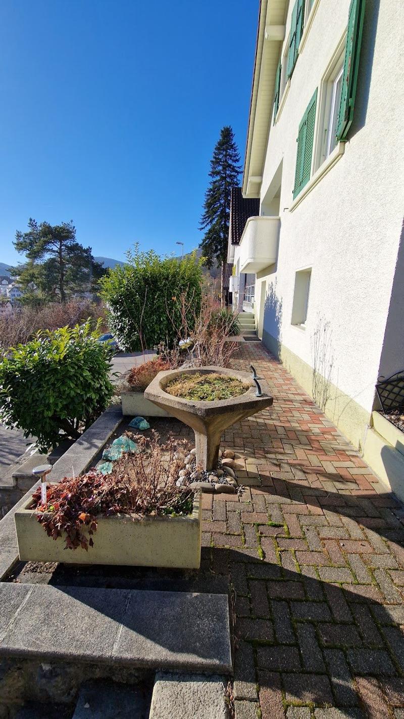 "BAISSE DE PRIX" Maison individuelle à Moutier avec véranda et grand garage (6)