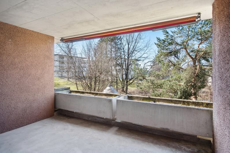 ZH-7601-02-0102-Balkon1.jpg