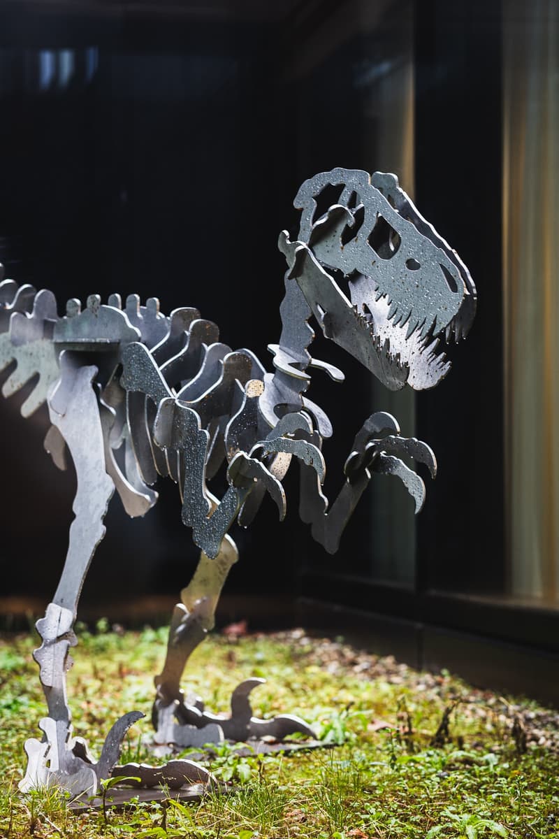Skeletal structure of a T-Rex, metallic material, standing posture, detailed design