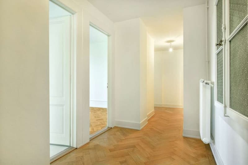 Appartement de standing avec vue sur le lac (5)