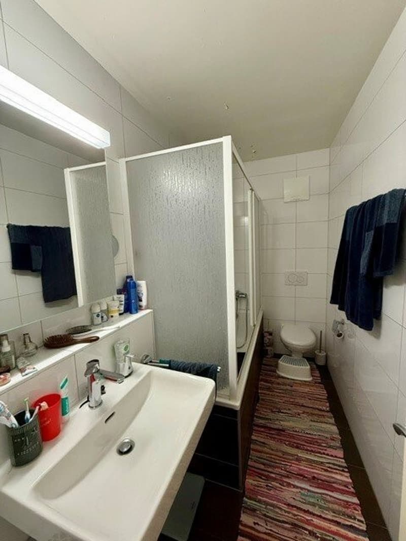 93004_-_sale_de_bain.jpg