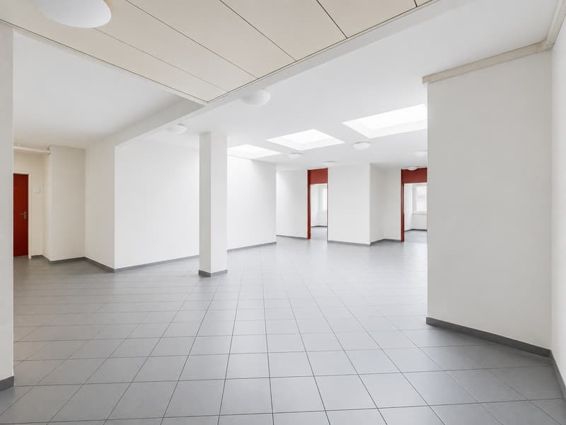 Flexible Büroflächen mit Entwicklungspotenzial an zentraler Lage (6)