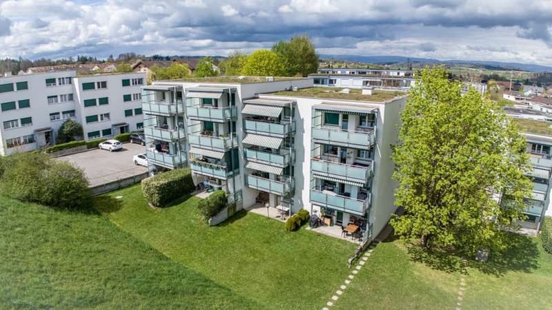94306_Drohnenaufnahme_Balkon.jpg