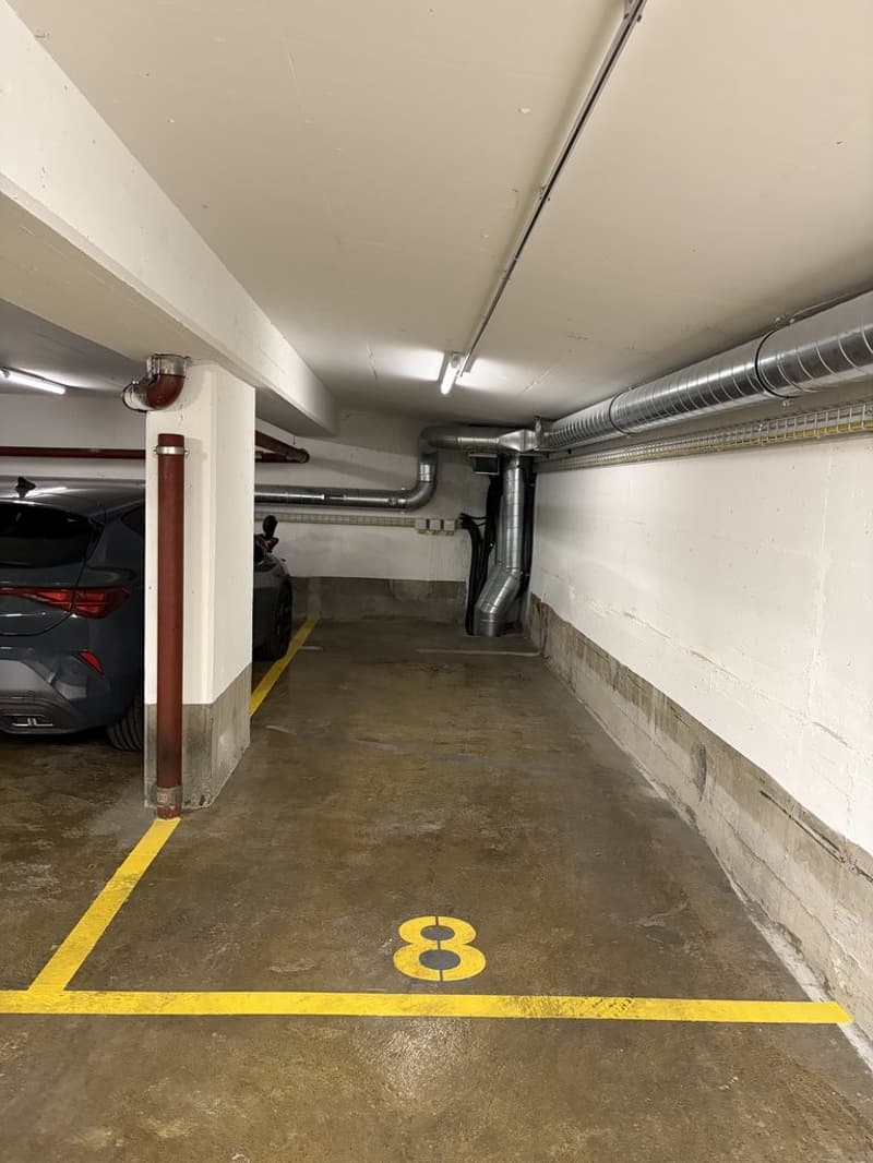 PLACE_PARKING_8.jpeg