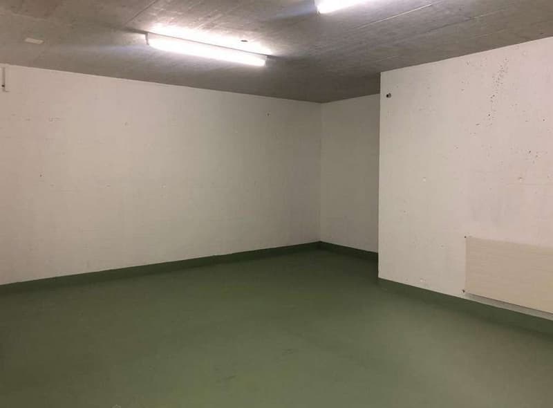 Platz für Ihr Hobby! (4)