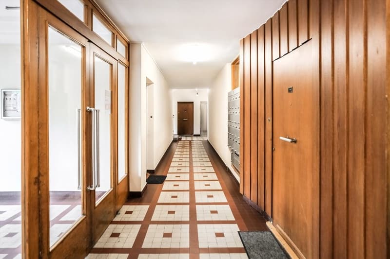 Hall