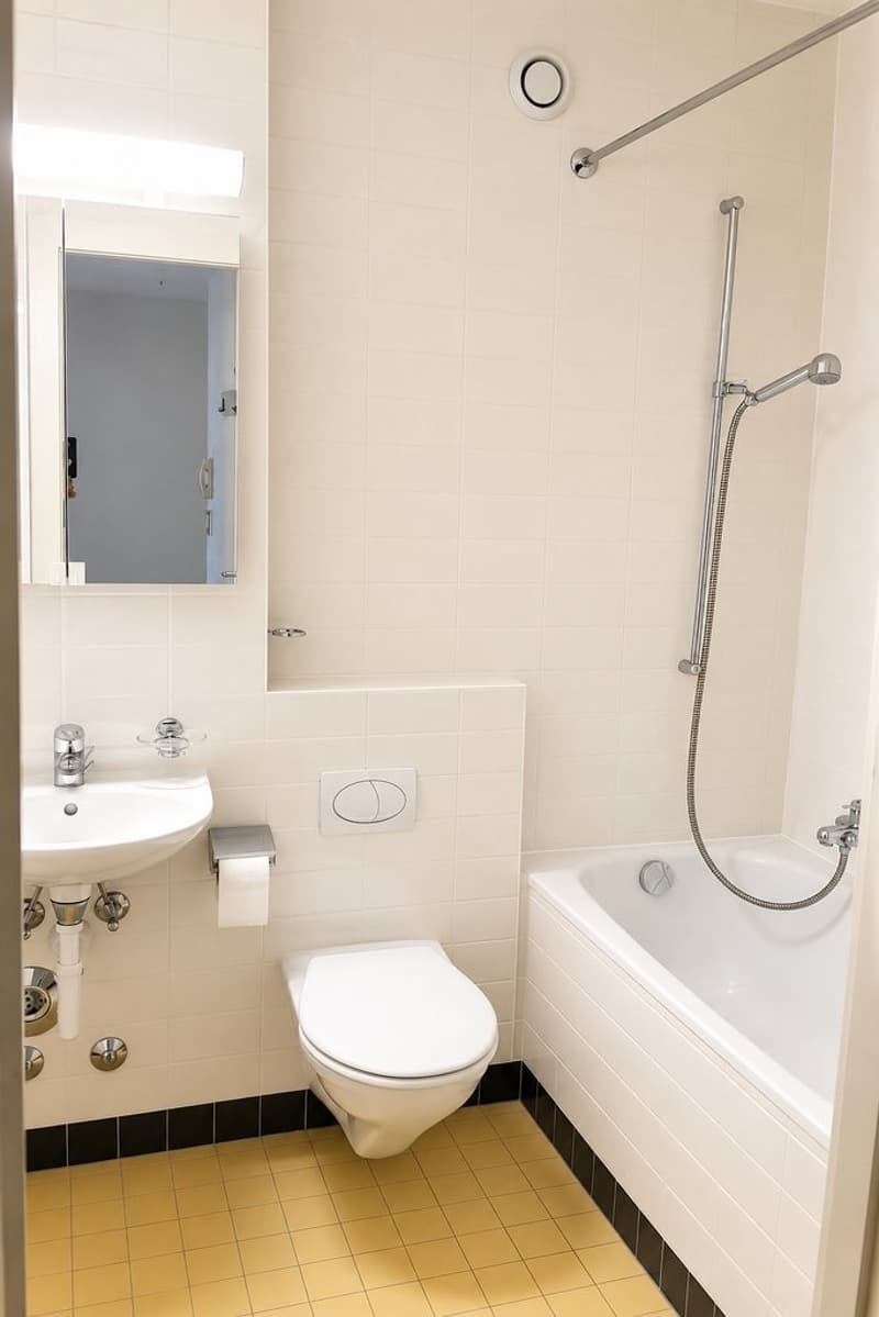 93053_appartement_au_rez_salle_de_bains_.png