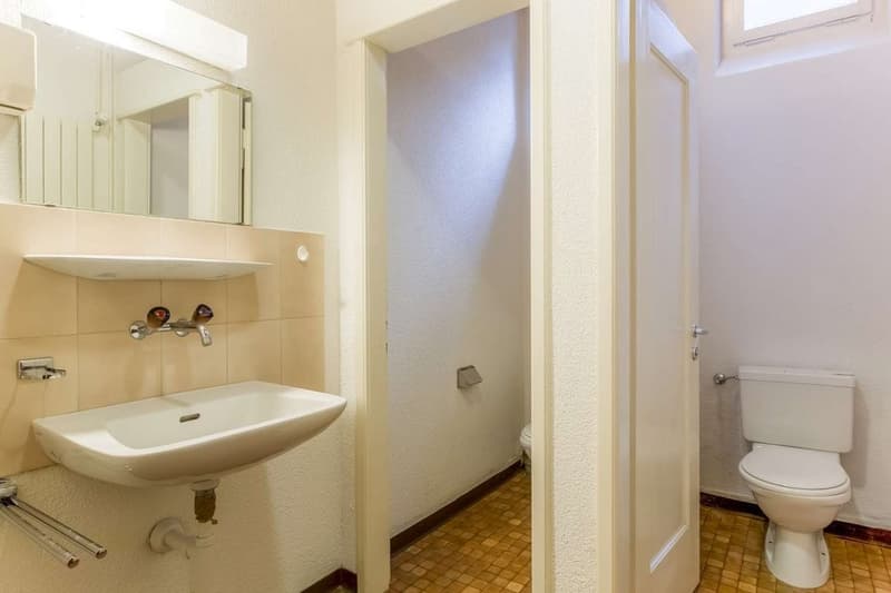 WC