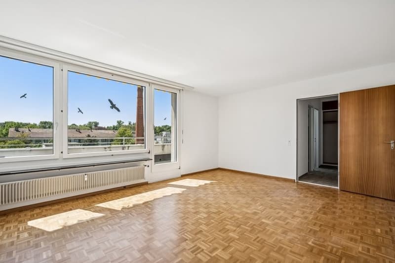 Wohnzimmer mit Balkon Zugang
