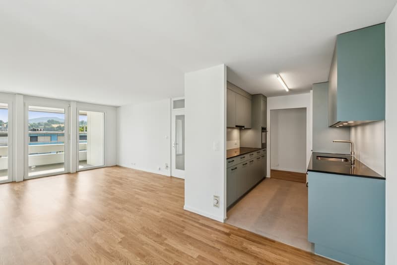 Frisch sanierte 4.5-Zimmerwohnung an bester Lage in Pratteln (2)
