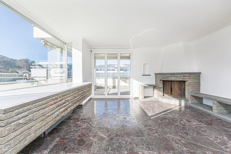 Wohnzimmer_mit_Kamin.jpg
