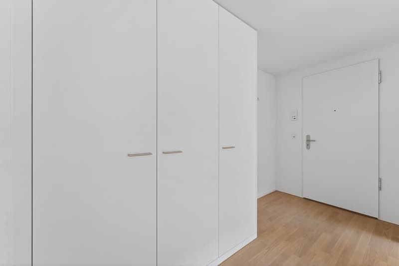 Eingangsbereich_typenaehnliche_Wohnung.jpg