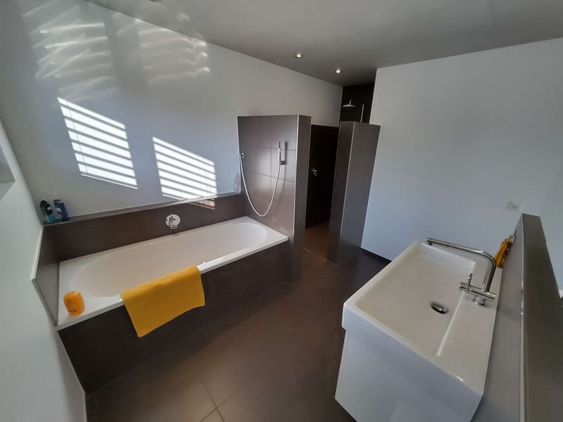 Badezimmer 1.OG