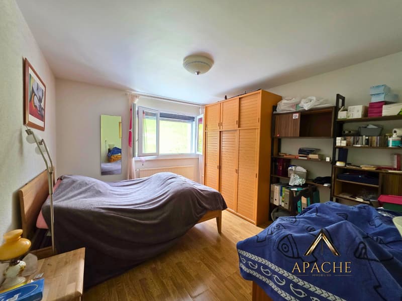 Appartement de 3.5 pièces avec balcon et vue imprenable en position dominante (8)