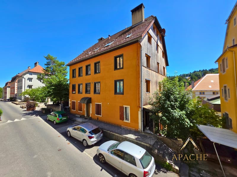 Un appartement de caractère aux volumes généreux (10)