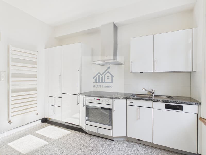 Exklusives Wohnen nahe Bodensee – Grosszügige 3.5-Zimmer-Wohnung mit 2 Balkonen & Gartenmitbenutzung (3)