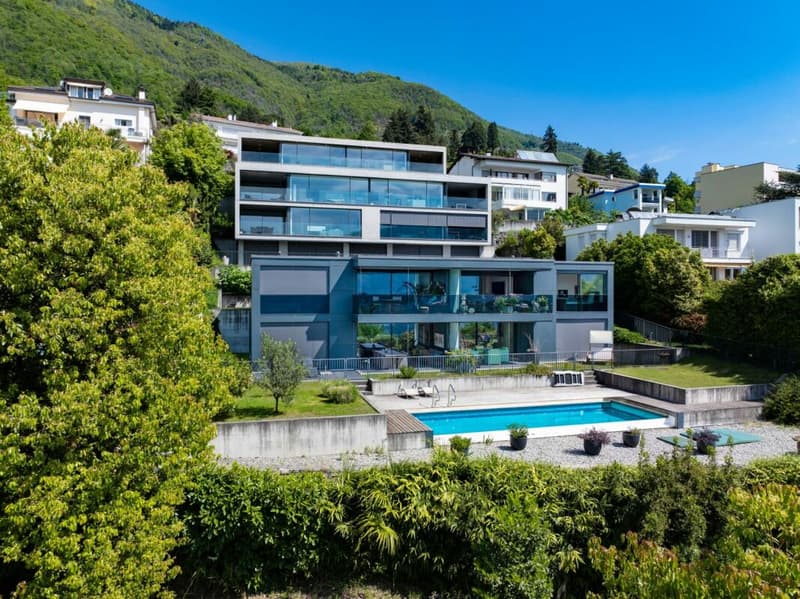 Moderne 3.5 Zi.-Wohnung mit Aussenpool und Seesicht (13)