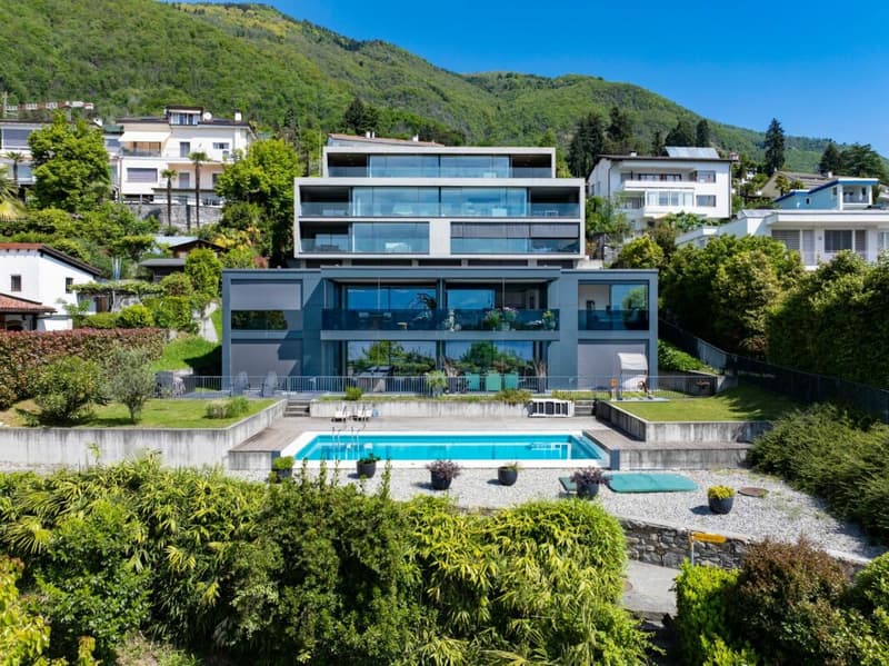 Moderne 3.5 Zi.-Wohnung mit Aussenpool und Seesicht (2)
