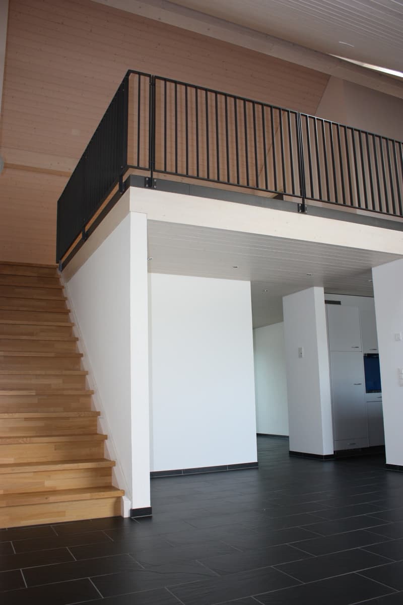 Aufgang zur Galerie