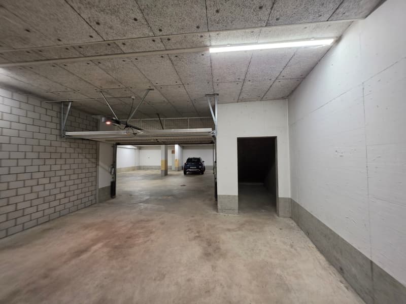 Innenansicht der Garagenboxe
