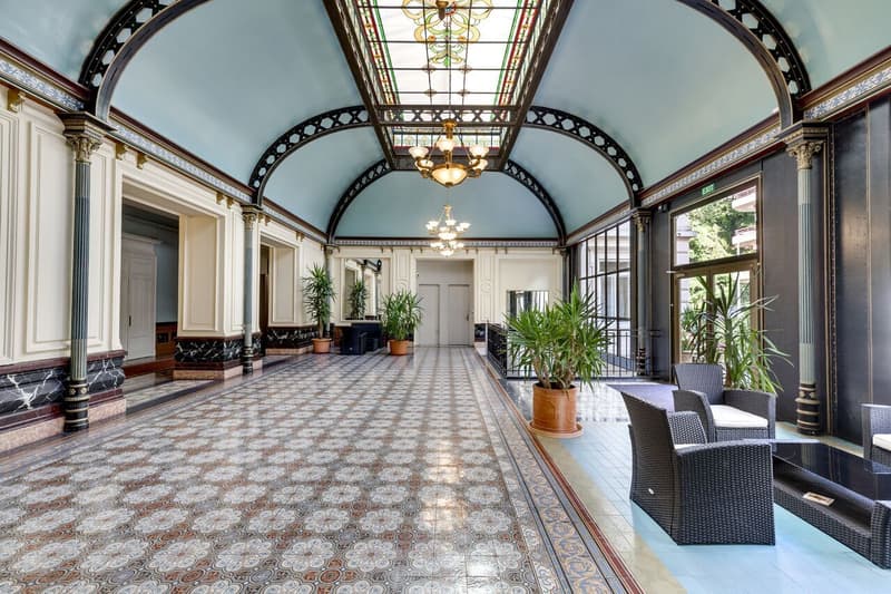 Appartement de style dans un immeuble Belle-Epoque (9)
