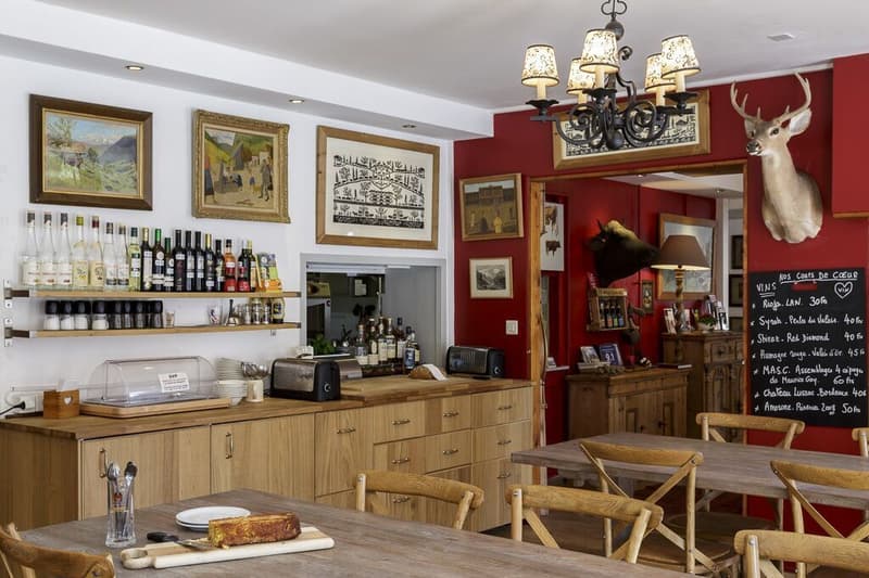 Le Grand Chalet des Bovets rénové aux charmes d'antan 14 chambres (7)