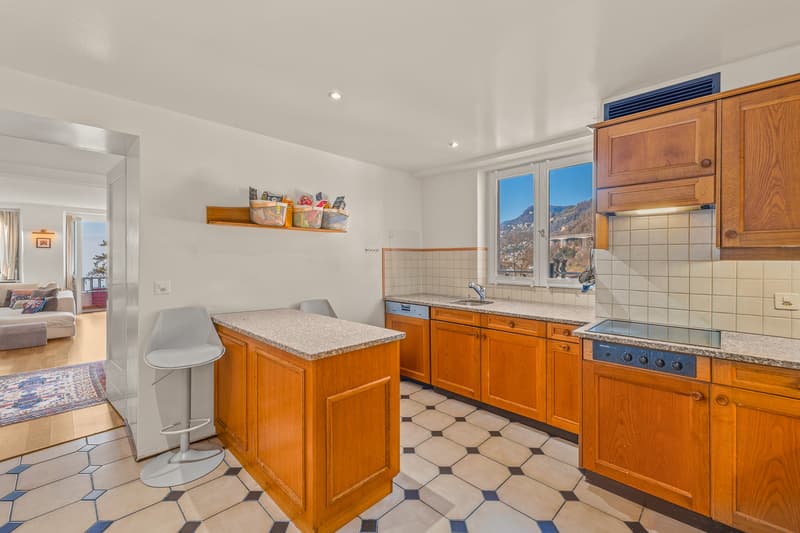 Superbe propriété située dans un quartier résidentiel calme (3)
