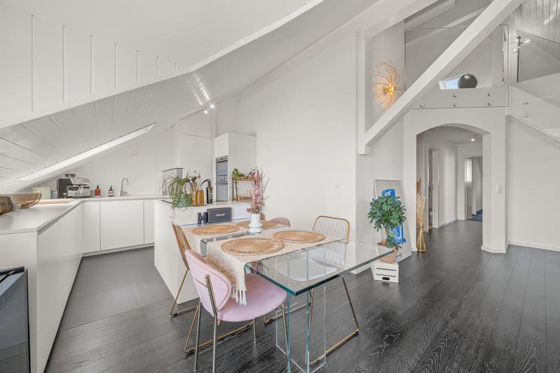Superbe duplex alliant confort, vue lac et situation privilégiée (5)