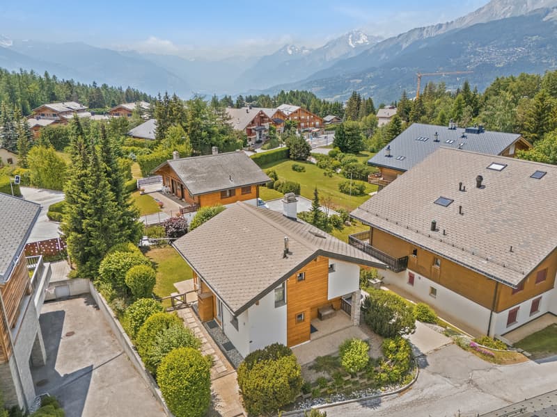 Rare ! Proche du golf - chalet traditionnel Disponible de suite (11)