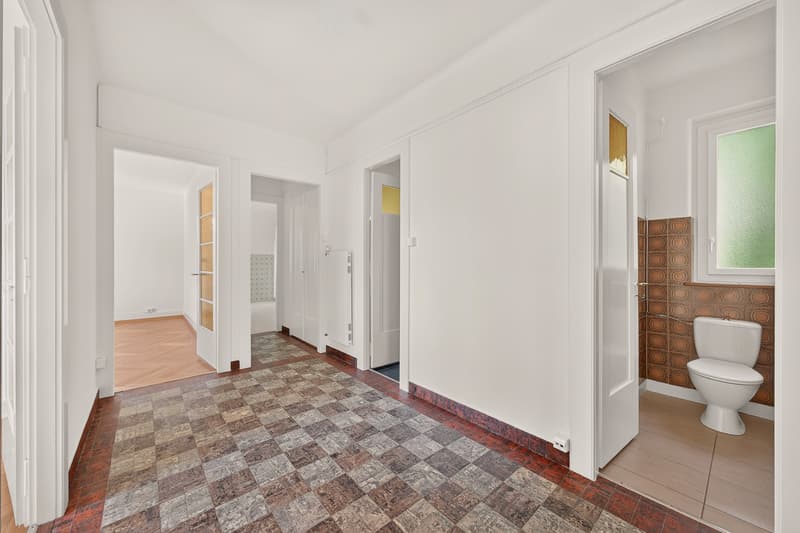 Superbe appartement de 3,5 pas spacieux avec vue imprenable sur le lac (4)