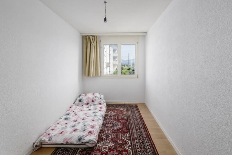 Gepflegte 3.5-Zimmer Wohnung mit zwei Balkonen (8)