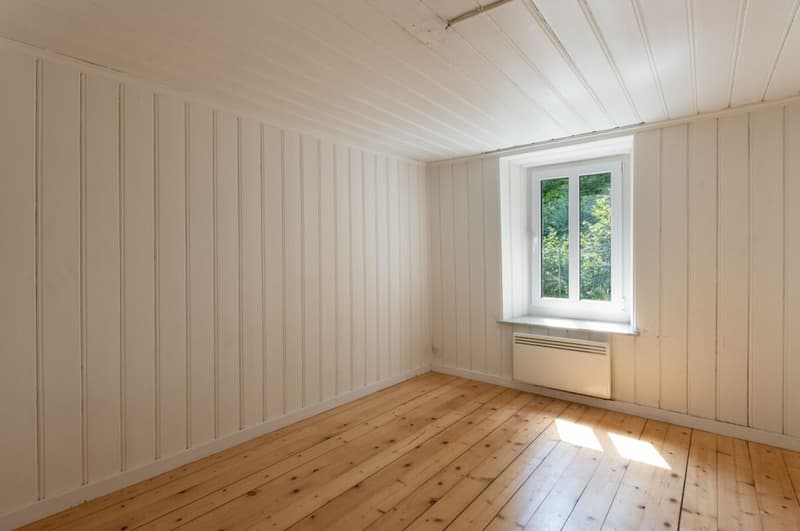 Grosszügiges Einfamilienhaus an naturnaher Lage (8)