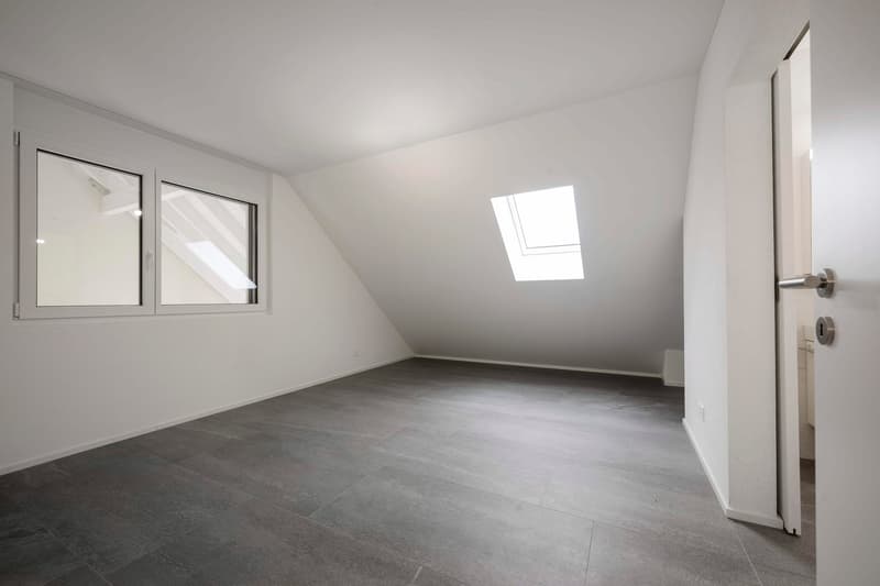 Ihr neues Zuhause in Bottenwil: 4.5-Zimmer-Maisonette mit 173 m² und Kochinsel (8)