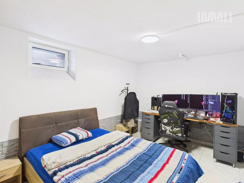 Spacieuse maison de 6.5 pièces avec appartement indépendant de 3.5 pièces (9)